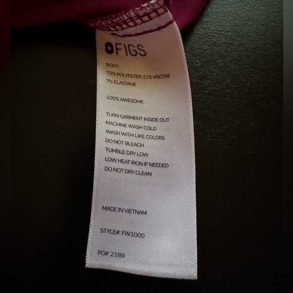 DARK MAGENTA: Figs Scrub Set Catarina/Zamora (M/MP) - Picture 11 of 16